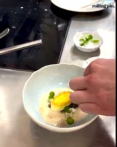 81K views · 762 reactions | CULINARY ART im HANGAR-7 Gastkoch im Februar ist Franques Yannick aus dem legendären La Tour d'Argent Paris. Executive Chef Martin Klein gibt einen exklusiven Einblick in das aktuelle Menü rollingp.in/hangarfeb Mehr Inspiration  www.rollingpinconvention.com | Rolling Pin | Facebook