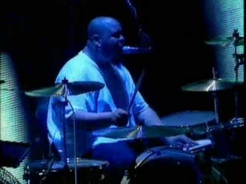 Paul McCartney Band on the run Back in The US live 2002