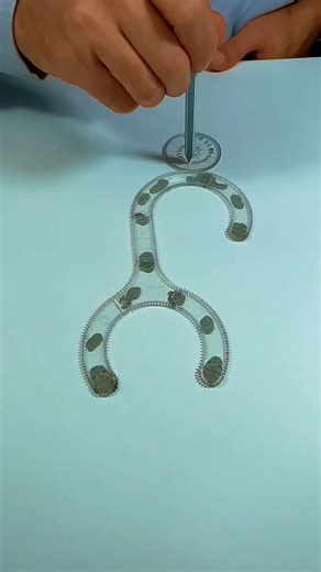 Arts Fusion Studio on Instagram: "Y Ruler Pattern Design Draw Save Like ❤️ Share it . . . . . . . . . #reelsfbシ #usareels #ronaldo #diy #origamifun #handmadediy #paper #paperart #artwork #papercrafts #craft #origami #paperartist #papercut #papier #artsfusionstudio"