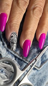 JANAÍNA RODRIGUES | Resolvi fazer em mim mesma o SOFT GEL e vejam como muito FÁCIL e RÁPIDO de fazer😱 Testei o lançamento da @use.risa e eu fiquei encantada... | Instagram