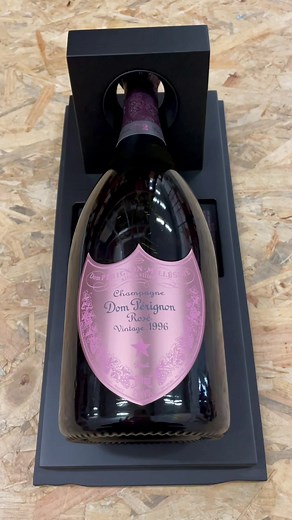 Champagne Rosé: The Ultimate Guide to Dom Pérignon