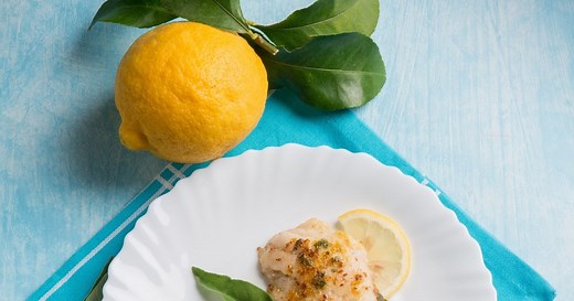 Merlu cuit au court-bouillon