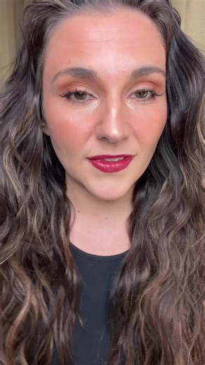 Today I’m a MERMAID 🧜‍♀️✨ These hair extensions took minutes to clip in and instantly gave me long, full, beachy hair with zero effort 🔥 If you’ve been wanting length and volume without the hassle… this is your sign 💅 #H#HairExtensionsC#ClipInExtensionsM#MermaidHairH#HairTransformationBeautyHack