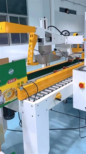 Carton sealing and cable tie machine #packingmachine #cartonsealingmachine #box | Automatic Packaging Machine