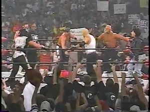 Hogan disguises himself as Sting, and attacks Roddy Piper on Monday Nitro | Pro Wrasslin Junkies