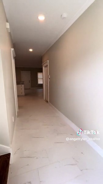 Duplex for lease in 📍Spring Tx. $1750 a month. What more details follow and drop comment!! Let Me Take You Home🏡 📱Call/Text Angel at 713-430-6326