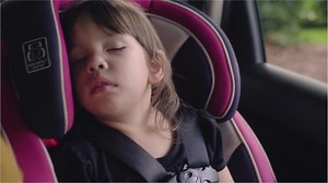 Italien Kindersitz-Regel: Strafen und Infos für Urlauber