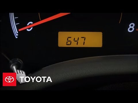 2010 Corolla How-To: Setting The Clock | Toyota