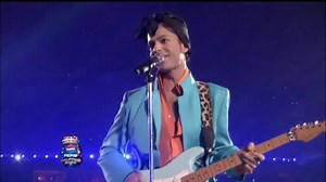 Prince Rocked the 2007 Super Bowl and Three Other Incredible Live Performances: Watch His Best Shows