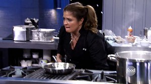 Alex Guarnaschelli brings the heat to her coconut cake in tonight's second dessert challenge! #AlexVsAmerica is all-new Sunday at 9|8c. Stream it the same day on discovery . #discoveryplus | Food Network