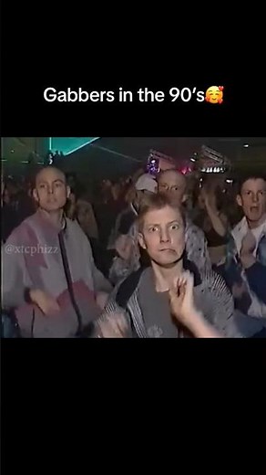 Gabbers in the 90s 🕺🏻 #hardstyle #gabber #techno #electronicmusic #defqon1 #thunderdome #rave