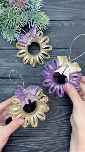 60K views · 1.2K reactions | WoW! 朗 Christmas decorations Christmas ornaments Craft Ideas #reels #christmas #christmasdecor #christmastree #christmasdecorations #christmasvibes #christmas2023 #usa #tutorial #diy #vikistudiodiy | VIKI Studio DIY | Facebook