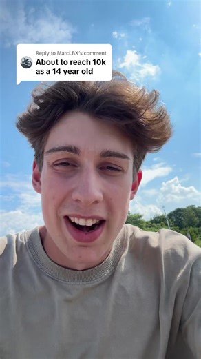 Learn How to Resell Candy for Profits