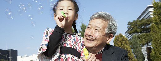 Portable oxygen concentrators | VitalAire Canada