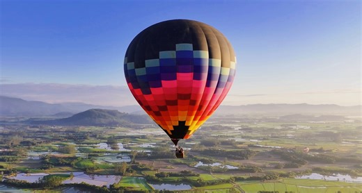 Hot Air Balloon Lifts Unexpectantly, Strikes California Casino - Poker News