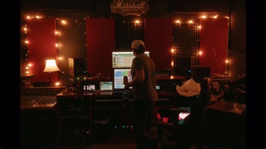 23 reactions | Doing a little “Soulshine” by Warren Haynes live in the studio. Thanks to @dannycurtisofficial for the amazing video. Been sitting on this one for a while haha! Check out the whole clip on my YouTube channel! #coversong #liveinstudio #acousticcover #musicianlife #soulshine #warrenhaynes | Jeff Rosen Acoustic | Facebook