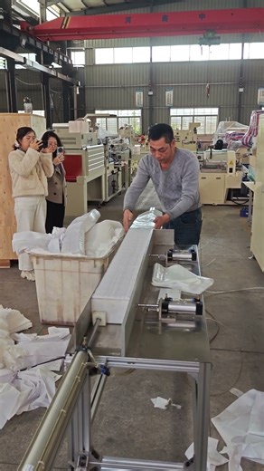 Hand wipe paper loading machine #machine #shorts #smallbusiness