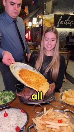 🥩 Sizzling Steak Covered in Melted Cheese! 🧀🤤 #Shorts