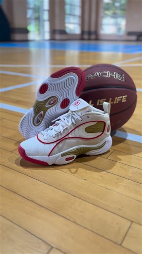 1.9K views · 2K reactions | Allen Iverson's Answer 3 from @reebokphilippines @reebok @sportscentralph Performance Review #ShoeReview #kuyajogs #basketball | Kuya Jogs | Facebook