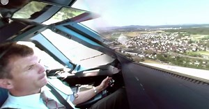 A 360° Interactive Video Inside an Airbus A320 Cockpit During Takeoff and Landing