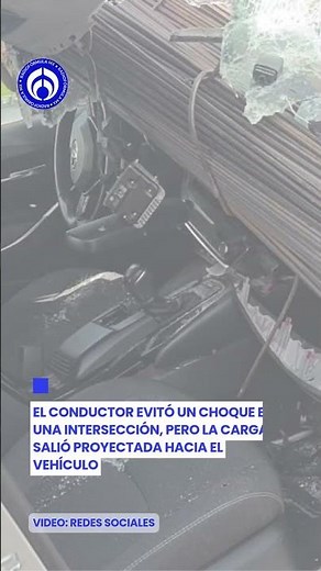 Camión frena y provoca choque brutal en intersección