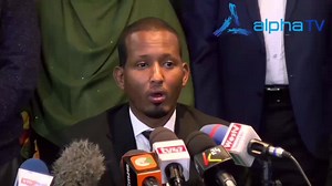 72K views · 1.1K reactions | Barasaabki hore ee xilka laga tuuray maxamed Cabdi ayaa sheegay in uu xilkiisi sii wadhandono kadib marki uu sheegay in maxkamad meru kutaalo ay bixisay amarkaasi. Barasaabka cusub ee ismaamulka wajeer Ahmed Mukhtar ayaa asagana sheegay in uu si buuxda uu haayo xilka ismaamulka wajeer | ALPHA TV News | Facebook