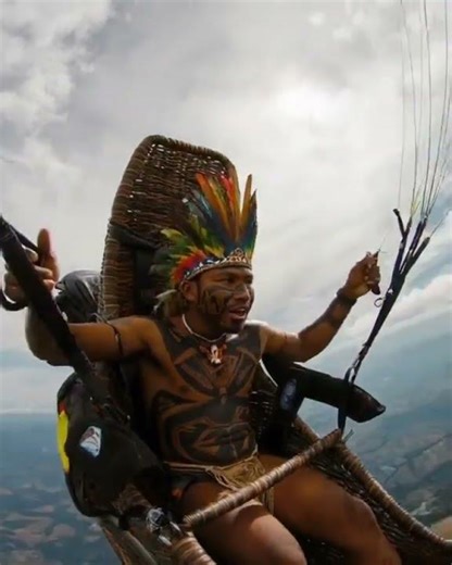 Paraglider Huitoto Maloca Amazonas #parapente #paragliding #parapentecolombia #cloudbase #xcmag