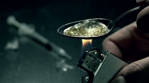 Warning signs of heroin addiction