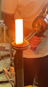 1.5M views · 10K reactions | High frequency induction #induction #inductioncooktop #inductioncooking #inductionvsgas #inductionburners #bestinductioncooktop #inductionstove #inductionvselectric #highfrequencyinductionheatingmachine #inductionheatingmachine #highfrequencyinduction #inductionheater #highfrequency | SoWhats Next | Facebook