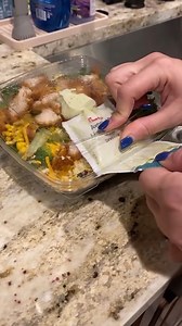 1.9M views · 8K reactions | FOOD HACK SAUCE 綾 Pourquoi on nous l’a pas dit plus tôt ? | FastGoodCuisine | Facebook