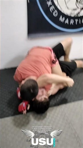 TRIANGLE Arms.Choke with transition from mount to side control#usufightcenter#mma#motivation#health