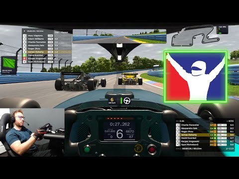 Trying to win my First Race on iRacing