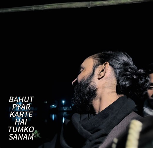 Bahut Pyar Karte Hai Tumko Sanam | Jami Vai