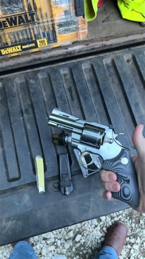 New ccw colt python combat elite. # #2astrong #2ndamendment #edc #coltpython