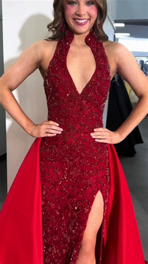 This red collar is fabulous ❤️❤️ Style 67089 Red 2, White 00 The BIGGEST selection of PROM & PAGEANT dresses is waiting for YOU at Mia Bella Prom — your go-to destination for homecoming, prom, couture, and custom gowns! ✨ Featuring the newest and most-wanted styles ✨ Prices for EVERY budget — always a sale rack & markdowns happening! ✨ Thousands of dresses in a variety of styles, colors, and sizes ✨ EXCLUSIVE custom gowns by Sherri Hill, Johnathan Kayne, Amarra & Mia Bella Exclusives ✨ Authorize