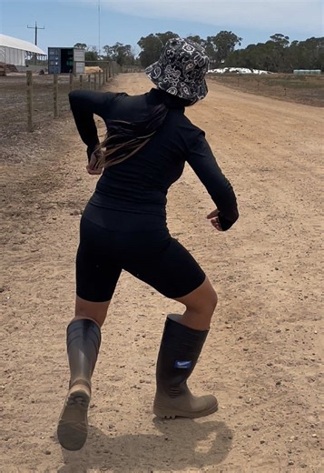 Exploring the Joys of Dairy Farming with Bakachixx