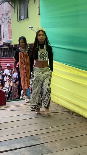 Desfile de Moda Étnica para la Fiesta de San Juan 2024