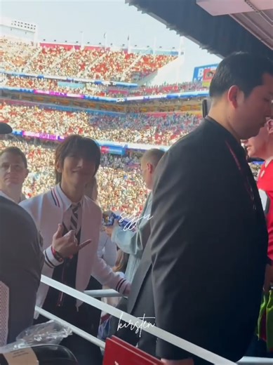 Meeting Joshua from SEVENTEEN at the Super Bowl