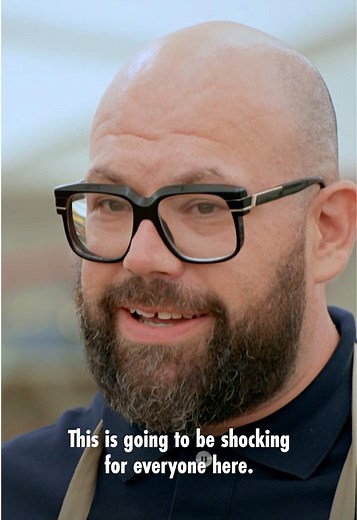 Comedians Eat a Turd on GBBO for Charity