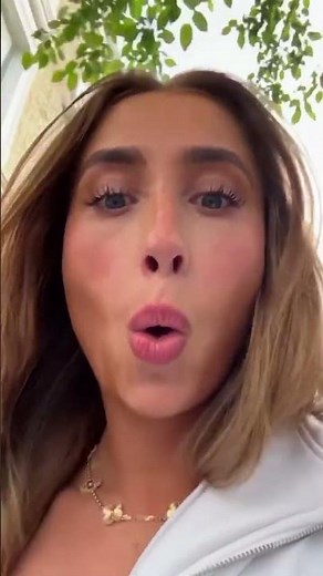 WHAT is On Lily Phillips' Face