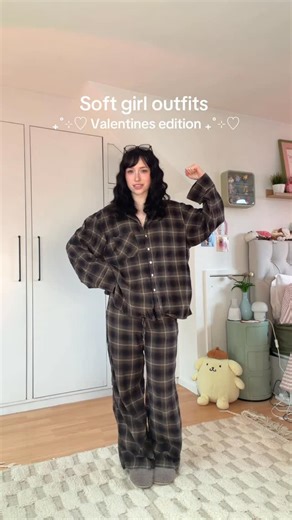 Mia 𓍢ִ໋🌷͙֒ | Sorry I’ve been so MIA 😔 My luteal phase + the new animal crossing update is a brutal combo #fashioninspo #outfitideas #fashion... | Instagram