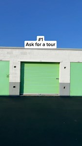 3 Storage Unit Hacks You NEED to Know! 📦 1️⃣ Ask for a tour to find the perfect unit size 2️⃣ Keep a clear aisle for easy access to all your stuff 3️⃣ Use clear bins for hassle-free organization! | Extra Space Storage