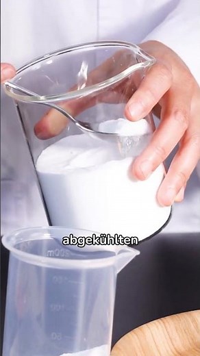 Wie reinigt man angebrannte Töpfe ganz einfach?
