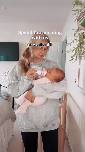 Happy Monday 🥰❤️ #sahmblog #monringroutinenewborn #2monthsold #newmom #momtok