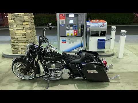 09 Roadking Cali Gangster Harley Davidson Lowrider Build