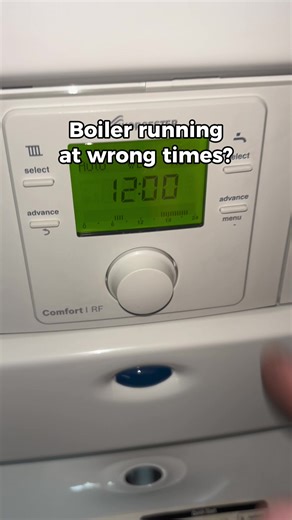 Power cut or flat batteries can reset Worcester timers and mess up heating times. This is how to set it back to auto properly. #plumbing #boilertips #heating #diy #homefix