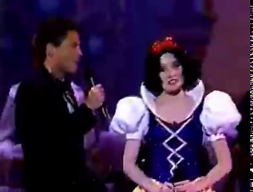 📺On March 29, 1989, the 61st annual Academy Awards aired on ABC, which included an (infamous) opening act rendition of ‘Proud Mary’ performed by Snow White (portrayed by Eileen Bowman) and Rob Lowe