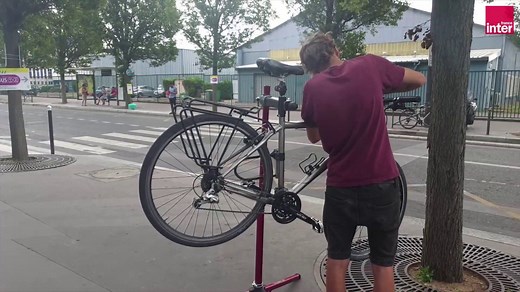 20K views · 91 reactions | Des réparations sur les vélos, à domicile ou dans les entreprises, pour faciliter la vie des cyclistes.Reportage. https://www.franceinter.fr/avec-l-entreprise-ridy-l-atelier-de-reparation-de-velo-est-sur-la-route-des-usagers | France Inter | Facebook