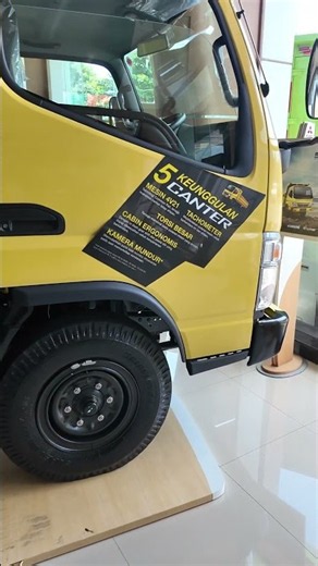 SUPER EFFICIENT MITSUBISHI FUSO CANTER SINGLE REAR WHEEL TRUCK #mitsubishifuso #fusocanter #cante...