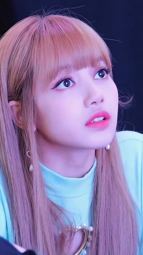 Lisa and her mesmerizing doe eyes #lisa #blackpink #fyp #lisablackpink #lalisa #fypシ #lilies